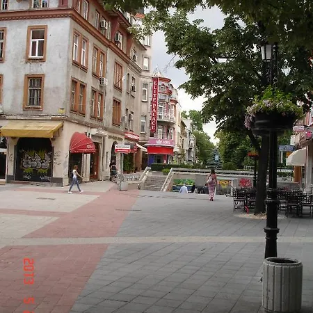 Elite Palace Hotel 3*