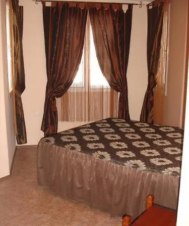 Elite Palace Hotel